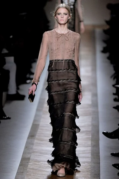 Look 37